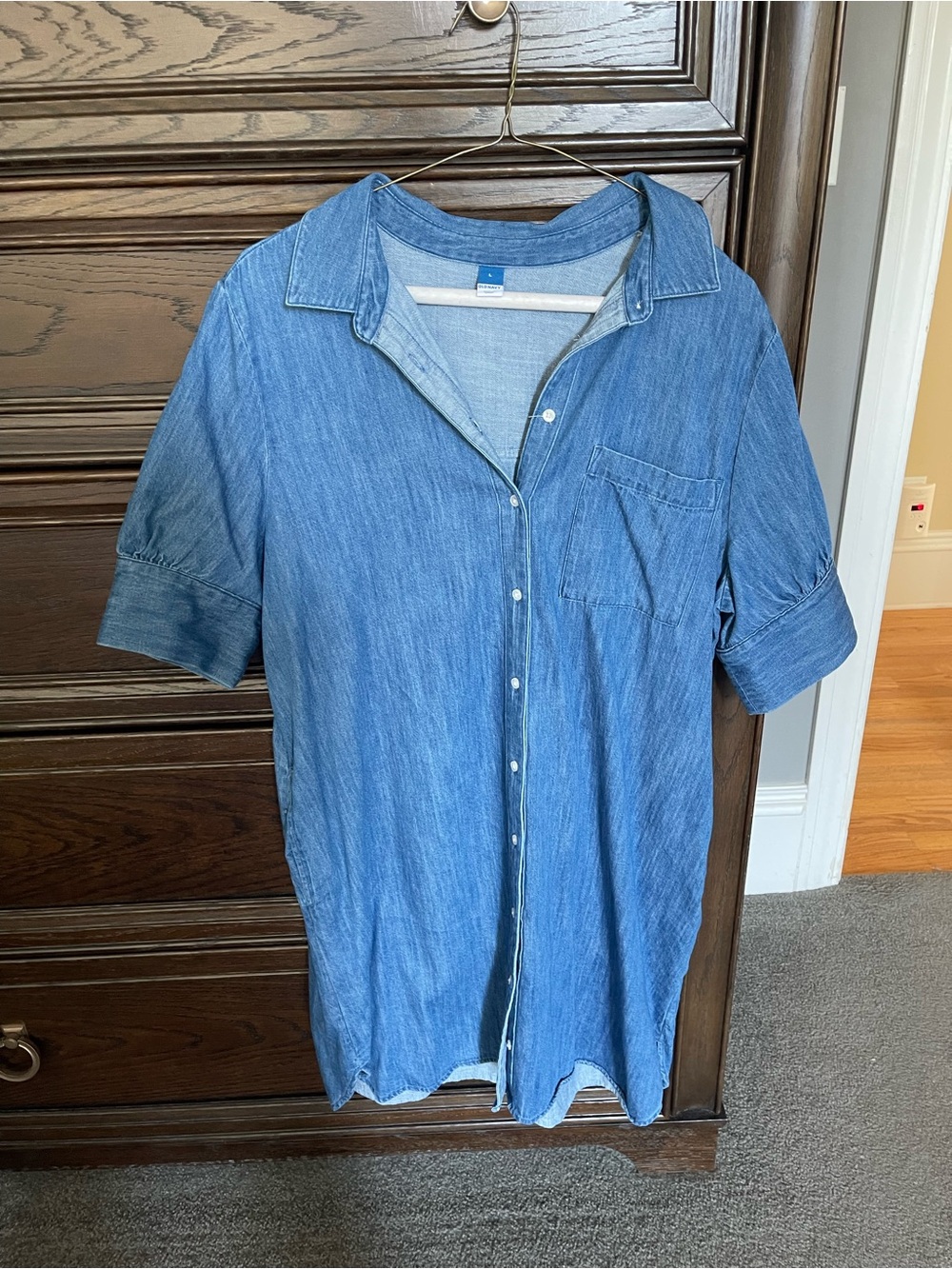 Old Navy Women’s denim button down dress
